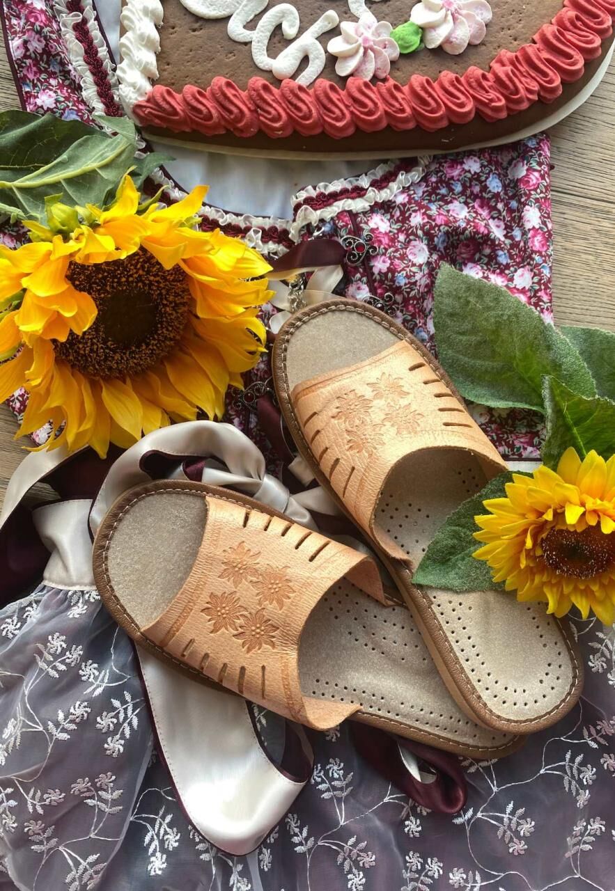 Leder-Pantoletten - SOMMER MODELL 2 - Schuhgröße: EUR 41