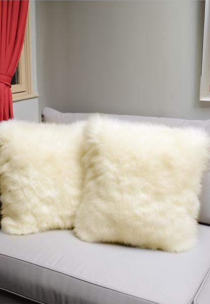 Lammfellkissen Merino Champagner ohne Inlett