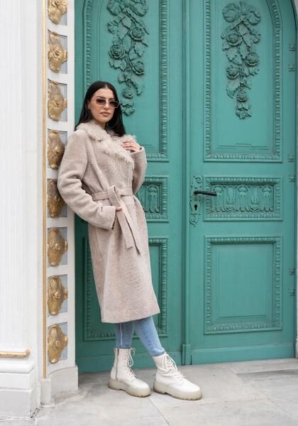 Lammfellmantel Violetta Beige