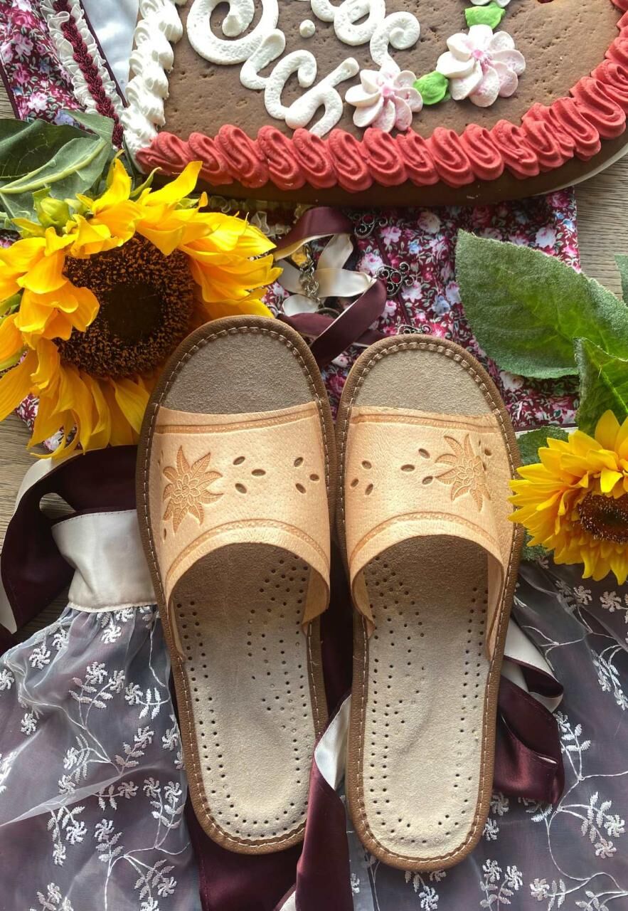 Leder-Pantoletten - SOMMER MODELL 4 - Schuhgröße: EUR 36