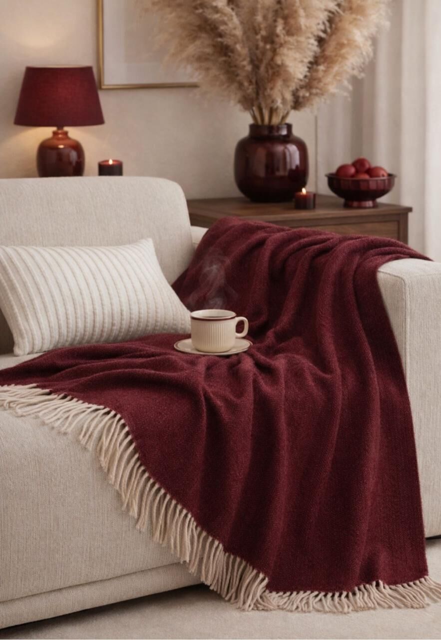 Wolldecke Marie aus feinster Merinowolle 140x200 Bordeaux -