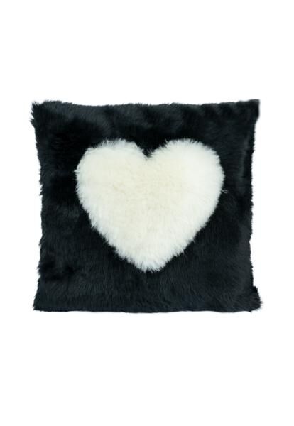 Lambskin pillow - Black with big heart