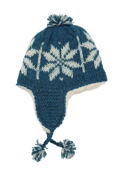 Hand-knitted Hat Norway Model 04