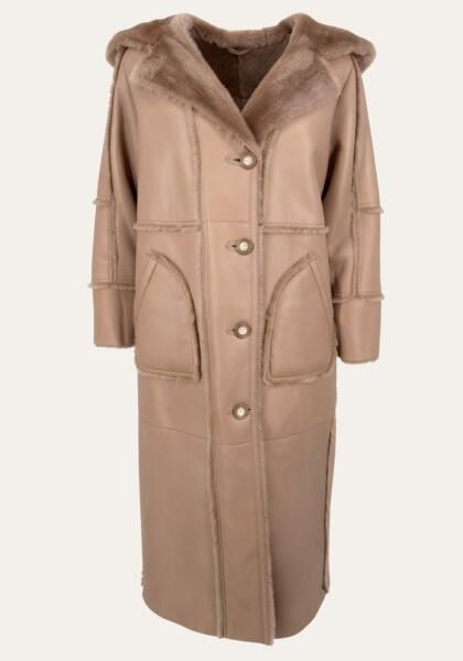 Shearling-Lammfellmantel Camille – Feminine Eleganz in Beige