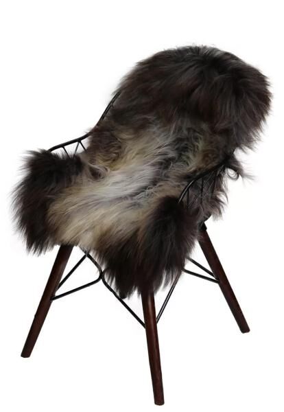 Lammfell Island gescheckt